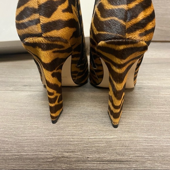 Marc Fisher | Mayaely Calf Hair Heeled Booties NEW - Picture 6 of 11